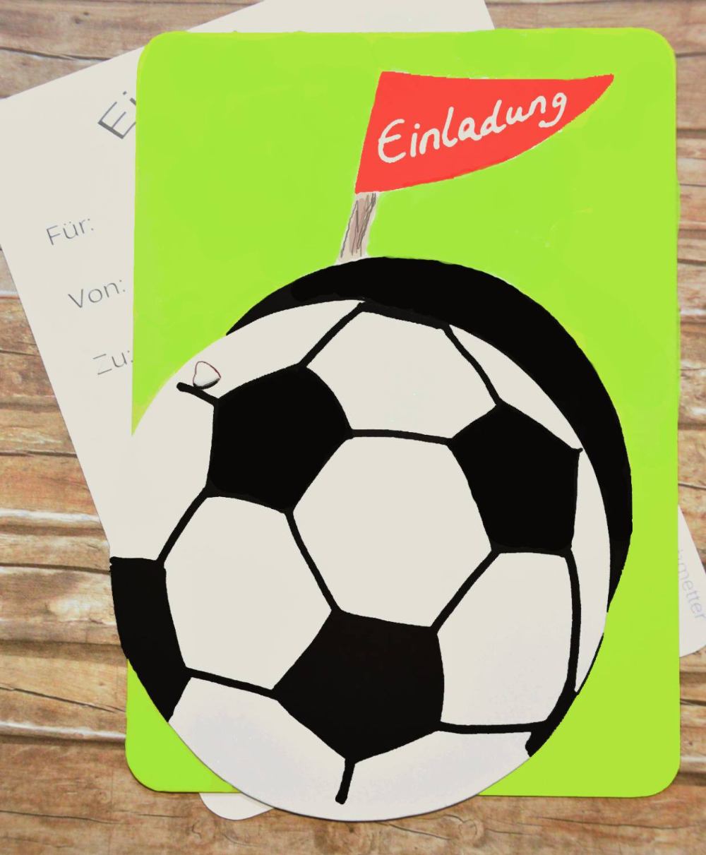 Einladungskarten Kindergeburtstag Fussball Einladungen Einladungskarten Kindergeburtstag Zum Ausdrucken Fussball Di 2020
