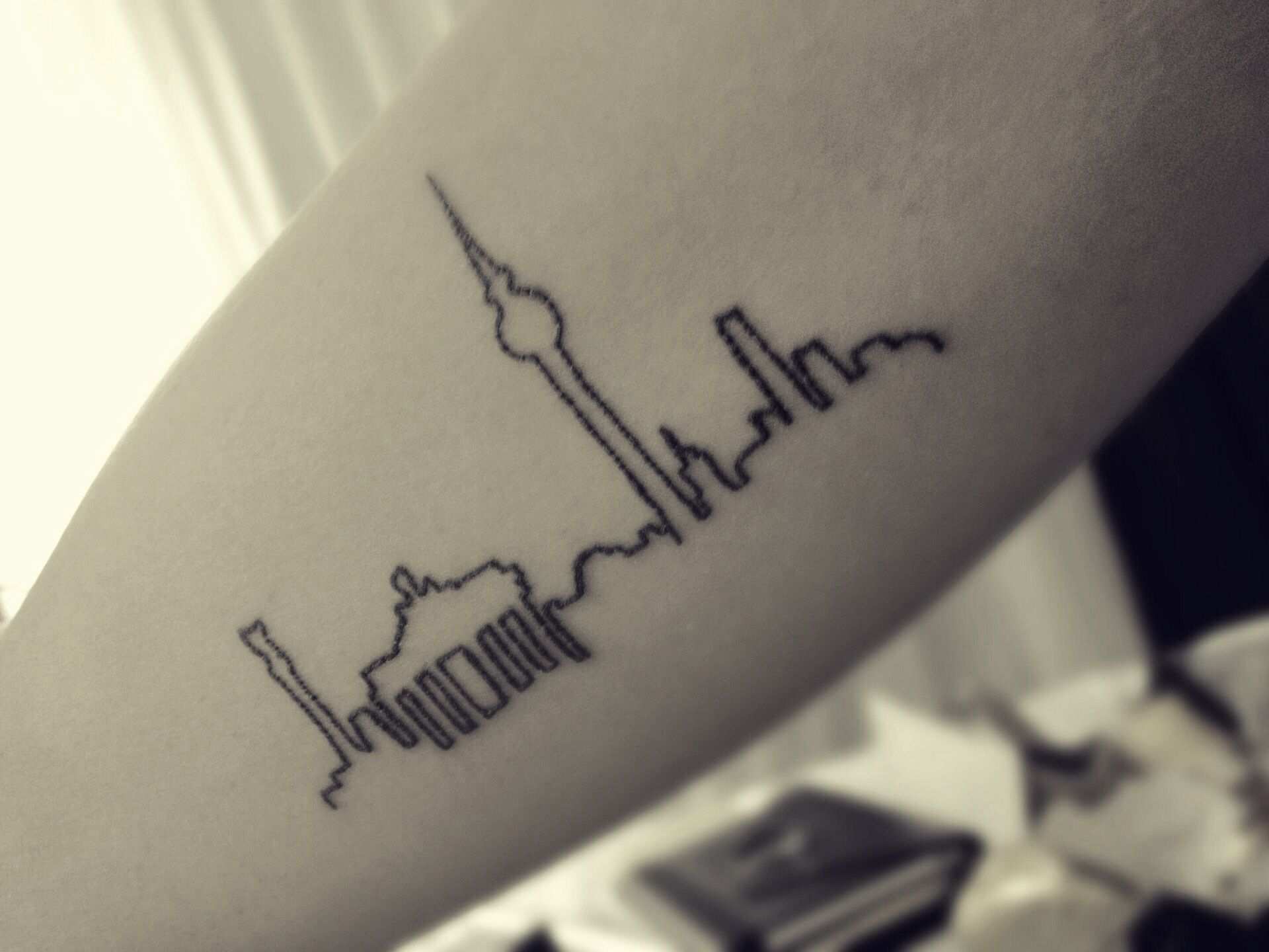 Berlin City Skyline Tattoo Tattoo Ideen Tatowierungen Tattoo Vorlagen