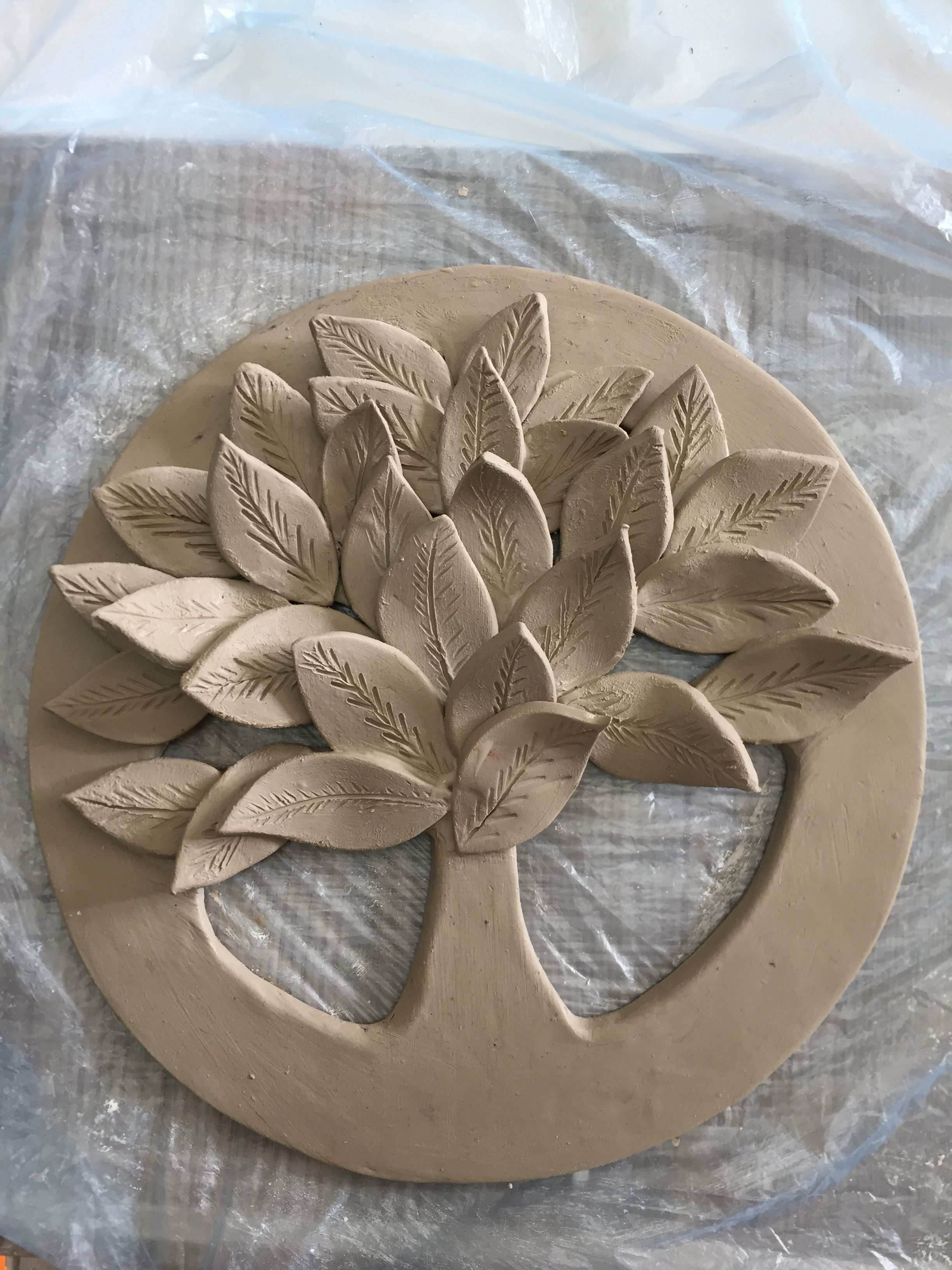 Ceramic Here But Would Be Beautiful As A Crust For Either A Sweet Or Savory Pie 3 Clay Art Projects Pottery Handbuilding Clay Wall Art