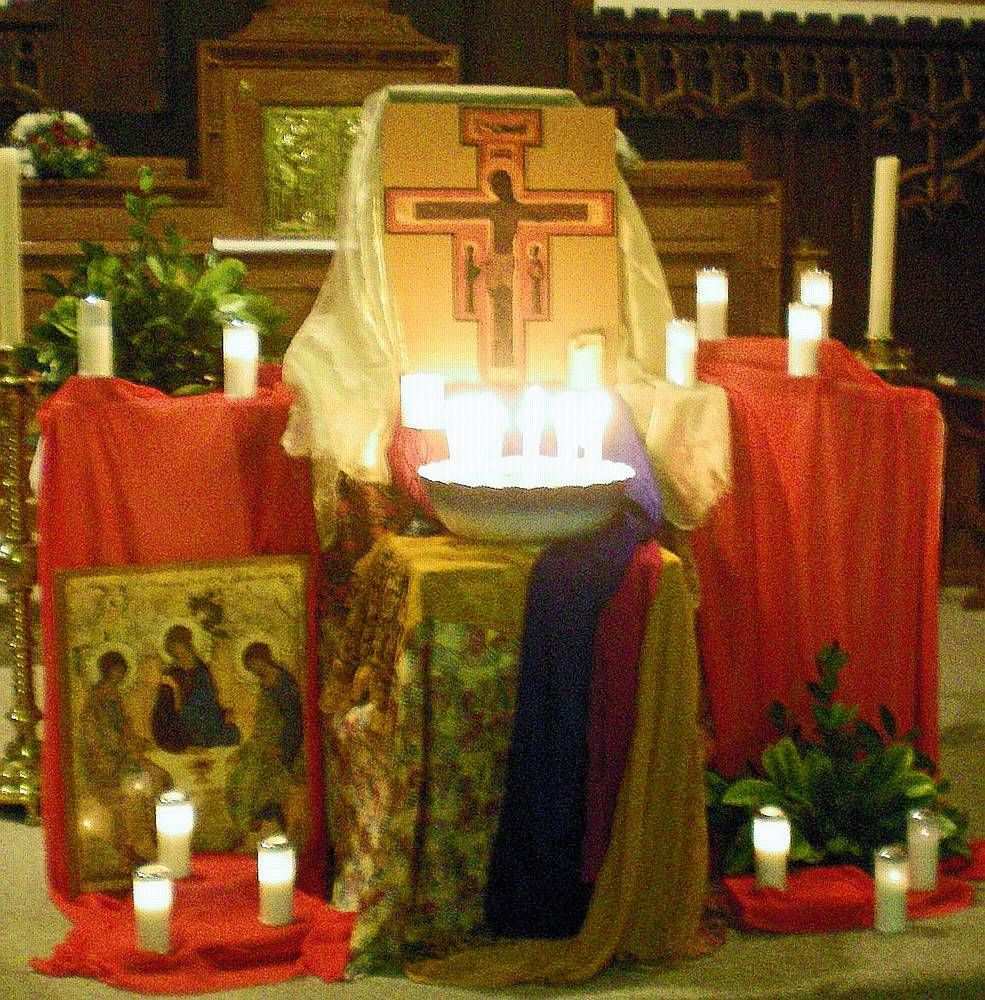 Taize Prayer Taize Prayer In The Carmelite Served Parish In Faversham Christian Traditions Fire Heart Prayer Of Praise