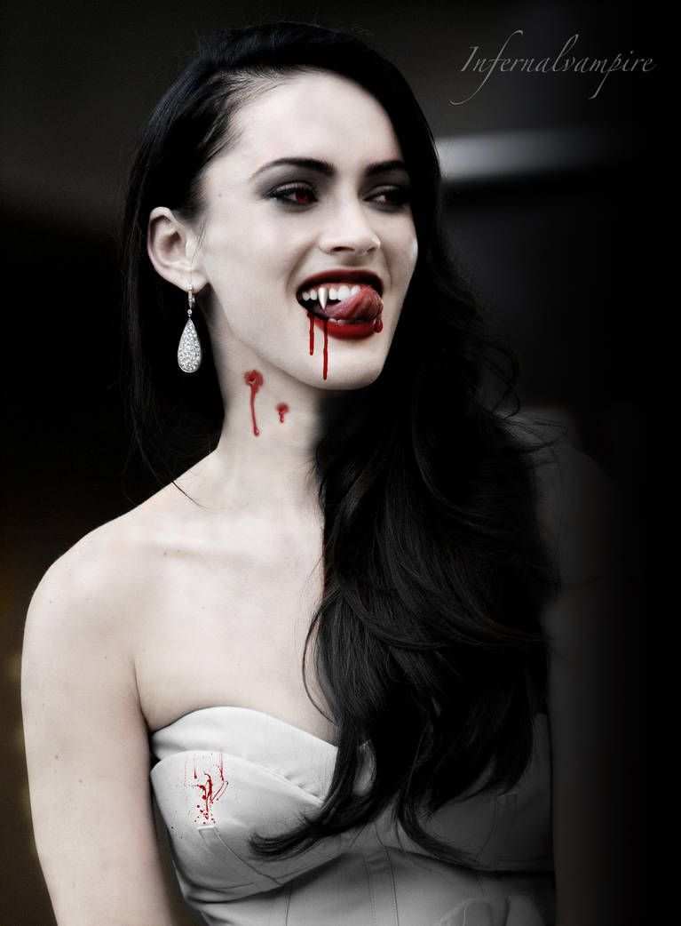Megan The Vampire By Kittievampire On Deviantart Vampir Schminken Frau Vampir Schminken Vampirin Schminken