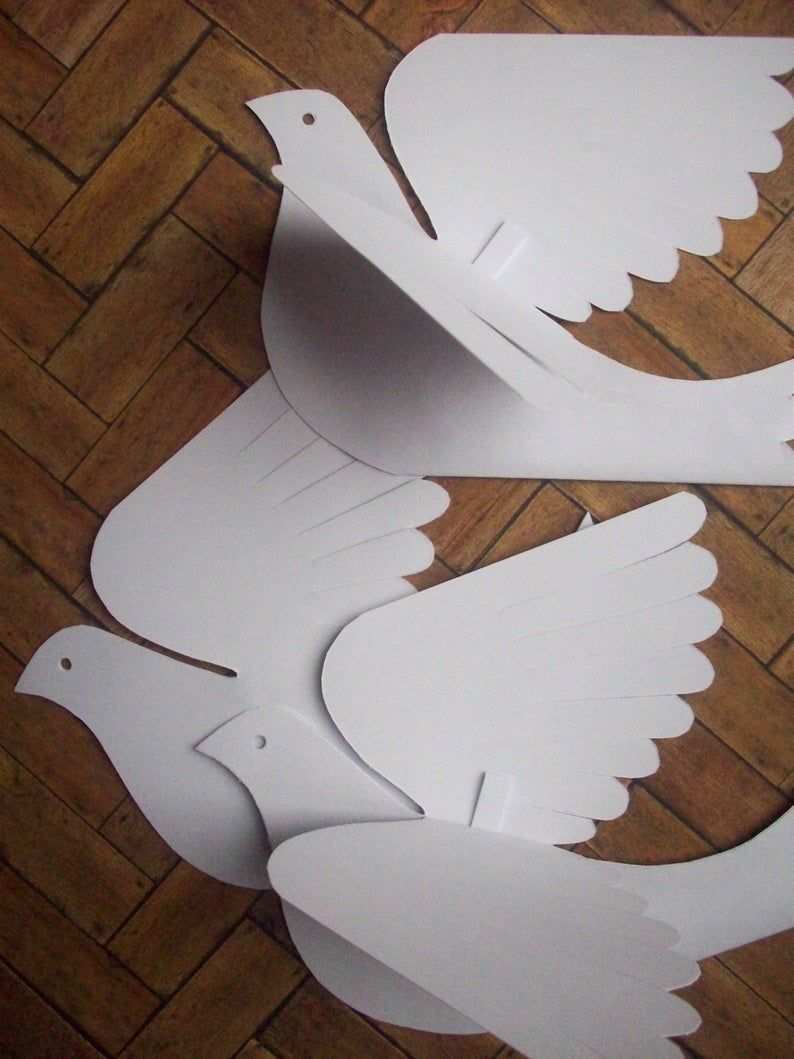 Paper Birds Five Small White Paper Doves In 2020 Blumen Aus Papier Basteln Mit Papier Vorlagen Papier Vogel